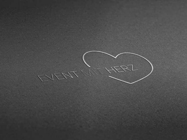 Event mit Herz Logo