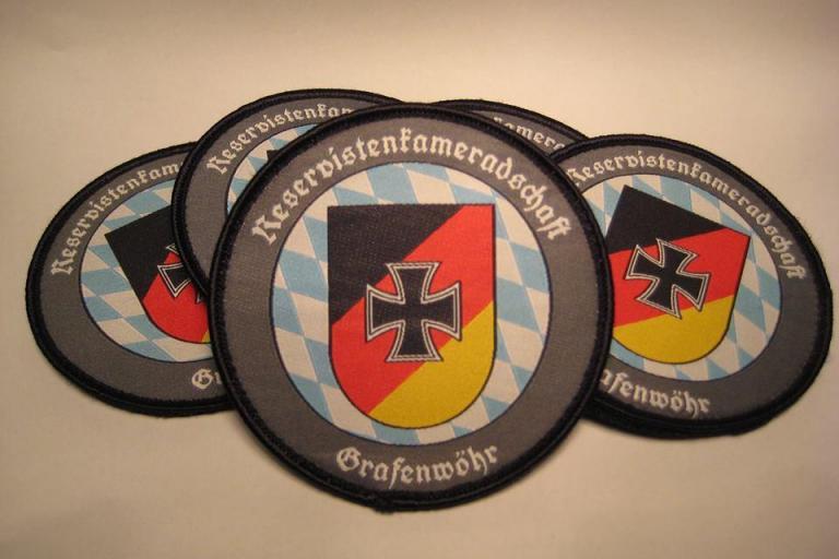 Patches mit Klett