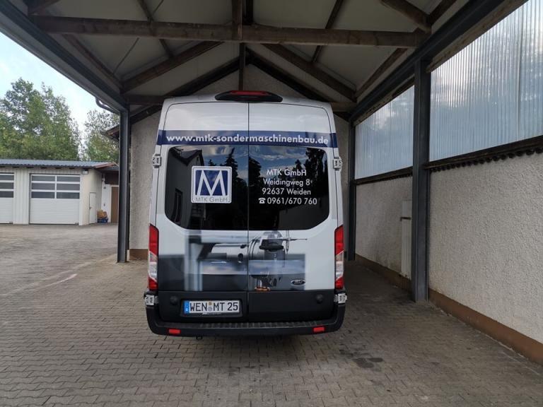 Fahrzeugbeklebung Bus Transporter