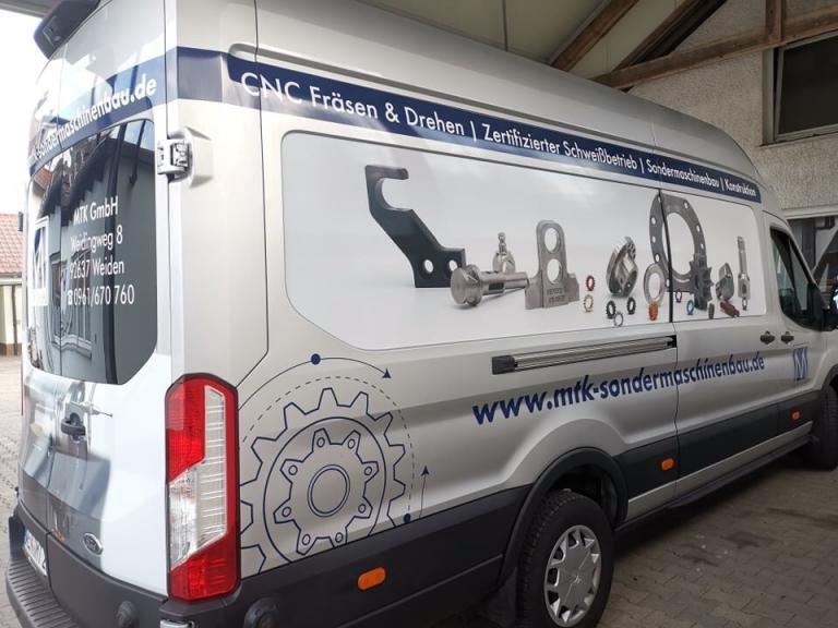 Fahrzeugbeklebung Bus Transporter