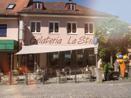 Eisdiele Windischeschenbach Fotoshooting Bilder Fotos Aussenansicht