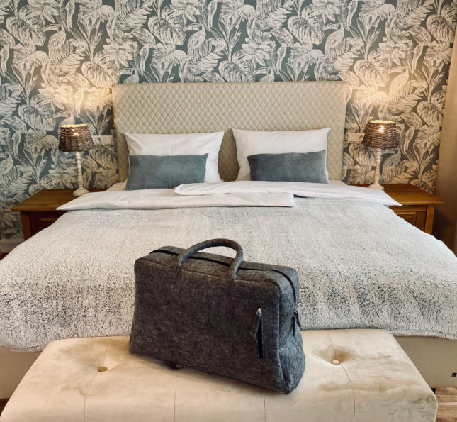 Hotel, Grafenwöhr, Tortuga, Hotelzimmer, Apartment, Fotografie, Fotos, Webseite vom Hotel und Restaurant Tortuga in Grafenwöhr