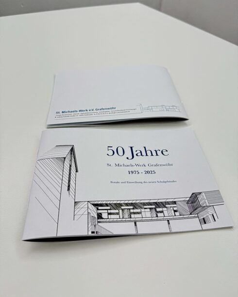 Ansicht der Broschüre des St. Michaels-Werk in Grafenwöhr